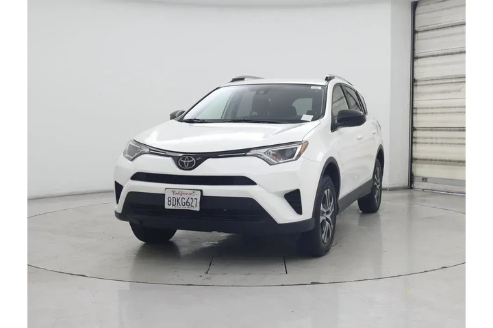 $19998 : Toyota RAV4 2018 LE 4dr SUV image 4