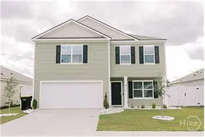 $2495 : Rental property with 4 bedro image 1