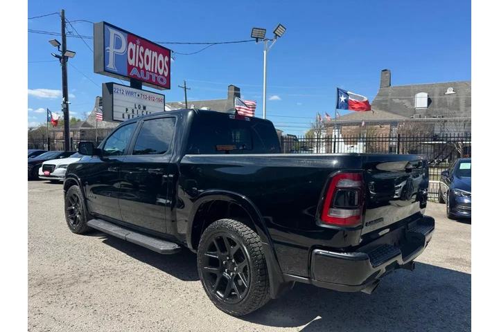 2022 RAM 1500 Laramie Crew Ca image 5