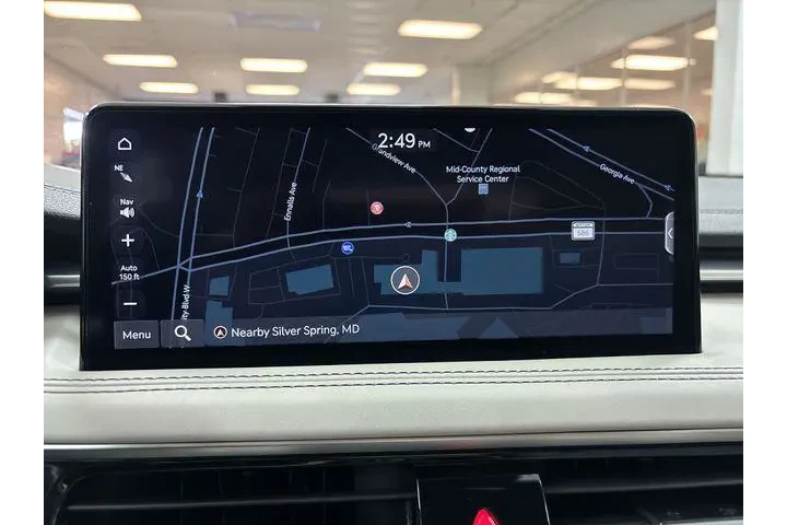 $27300 : Genesis G70 2024 2.5T Standa image 10