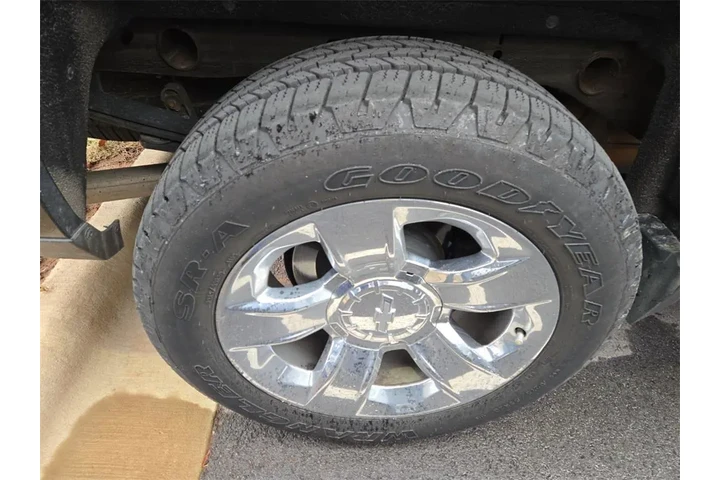 $26500 : Chevrolet Silverado 1500 201 image 5