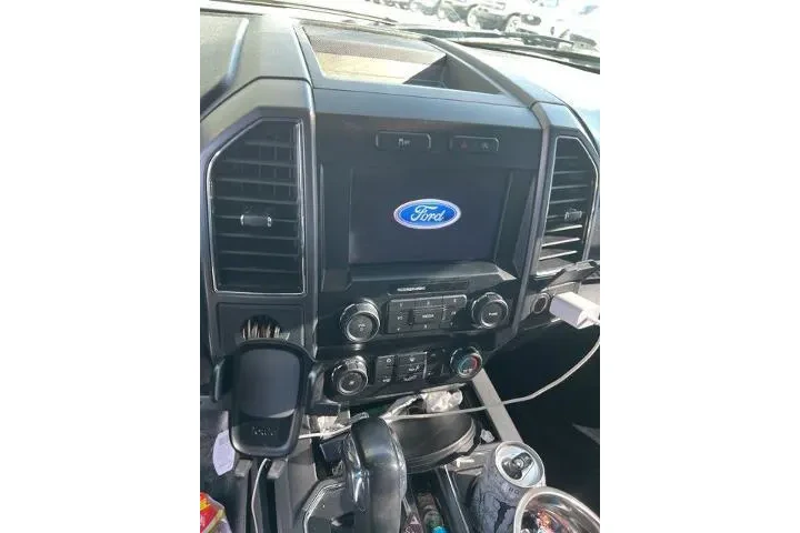 $22174 : Ford F-150 2019 4x2 XLT 4dr image 5