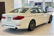 $19138 : BMW 5 Series 2018 AWD 530e x thumbnail