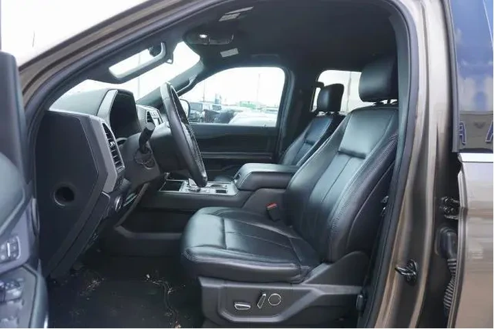 $27888 : Ford Expedition 2019 4x2 XLT image 7