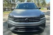 $20998 : Volkswagen Tiguan 2024 Wolfs thumbnail