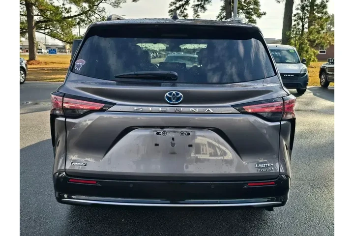 $34991 : Toyota Sienna 2022 Limited 7 image 4