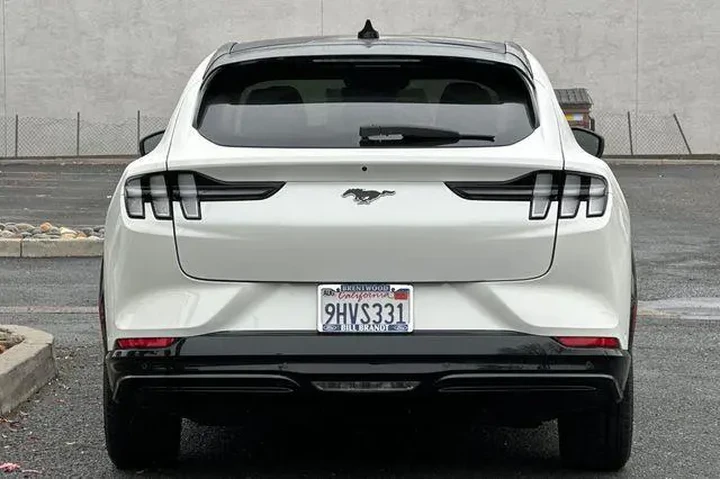 $31286 : Ford Mustang Mach-E 2023 AWD image 8