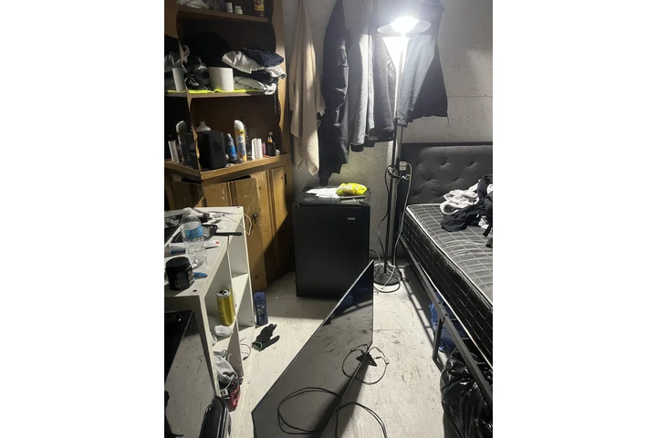 $500 : 500 stillo tijuana varato image 1