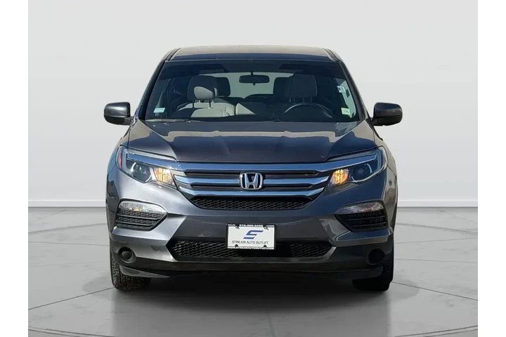 $16811 : Honda Pilot 2018 LX 4dr SUV image 2