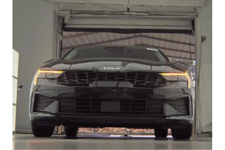 $25493 : Kia K5 2025 LXS 4dr Sedan image 3