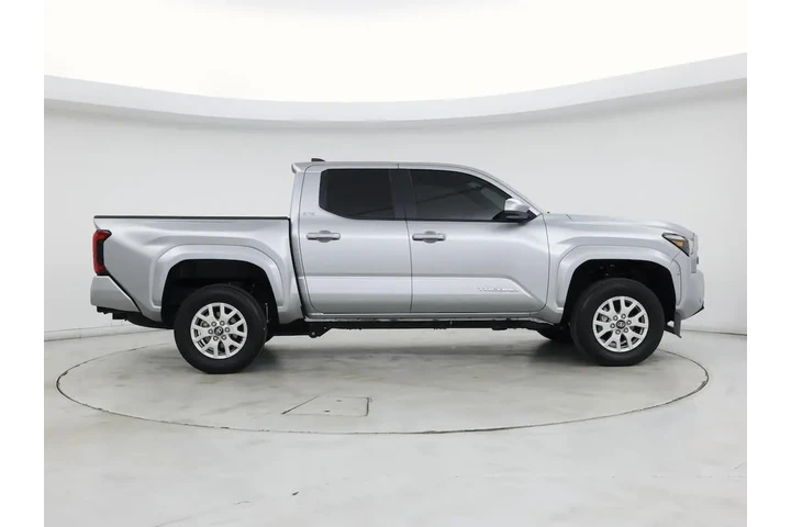 $34998 : Toyota Tacoma 2025 4x2 SR5 4 image 7