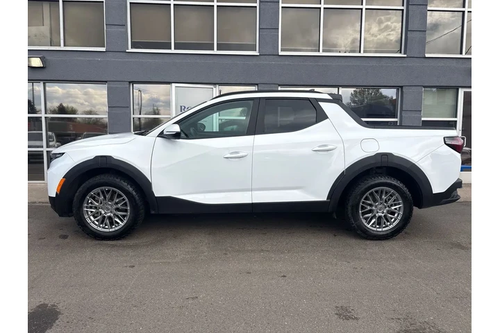 $30995 : 2022 Santa Cruz SEL Premium image 9