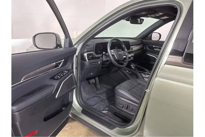 $41996 : 2025 Telluride EX X-Line image 2