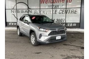 Toyota RAV4 2021 AWD LE 4dr thumbnail