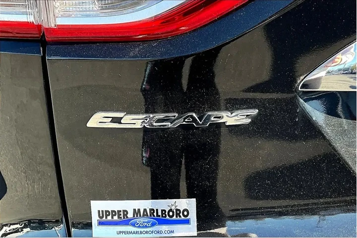 $9481 : Ford Escape 2015 AWD Titaniu image 8