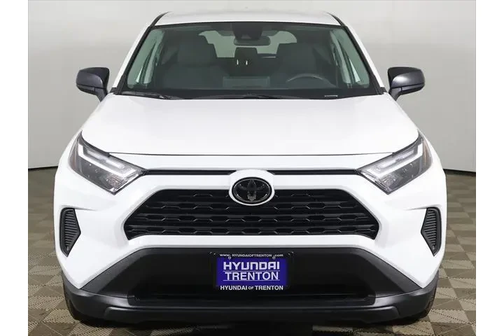 $25939 : Toyota RAV4 2025 LE 4dr SUV image 8