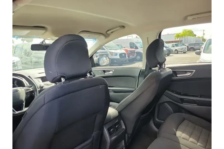 $12991 : Ford Edge 2018 SEL 4dr Cross image 9