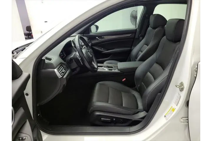 $25998 : Honda Accord 2019 Sport 4dr image 10