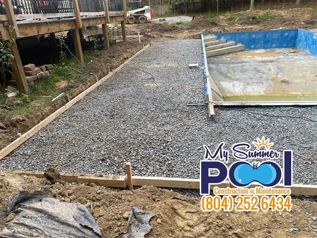 Pool Construction image 3