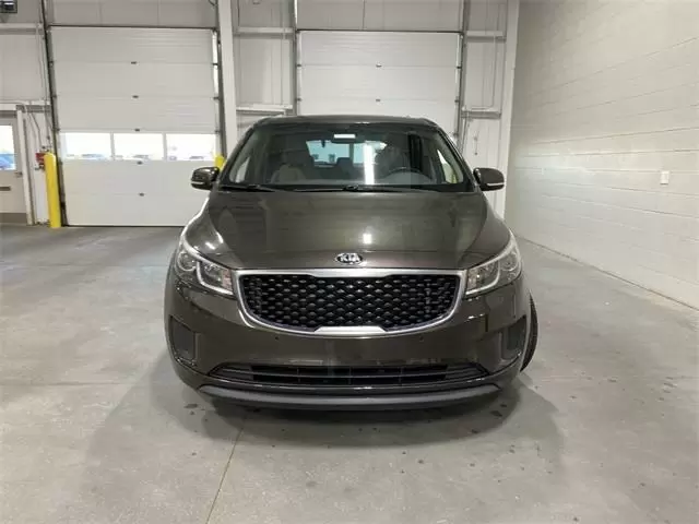 $16696 : Pre-Owned 2017 Sedona LX image 10