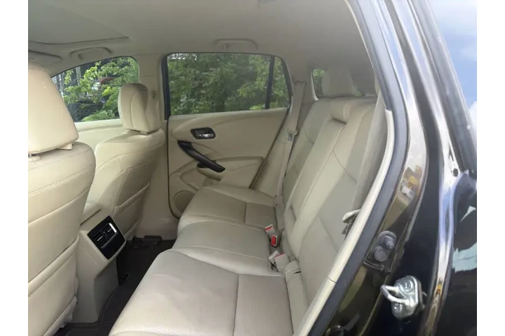 2016 RDX image 5