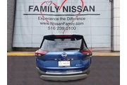 $26209 : Nissan Rogue 2023 AWD SV 4dr thumbnail