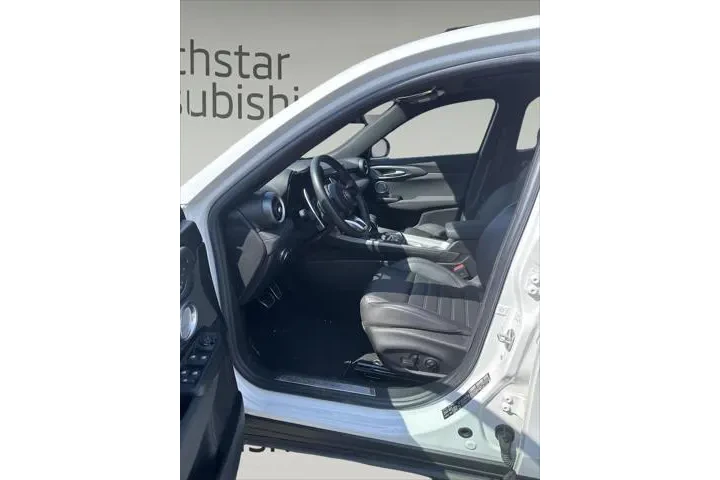 $25990 : Alfa Romeo Tonale Hybrid 202 image 10