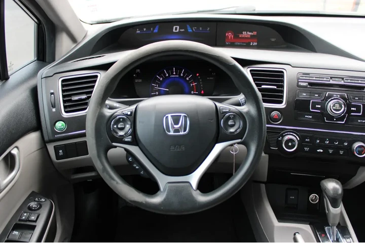 $11995 : 2014 Civic Sedan 4dr CVT LX image 9