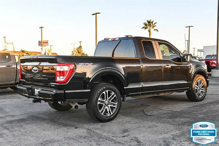 Ford F-150 2022 4x2 XL 4dr S image 8