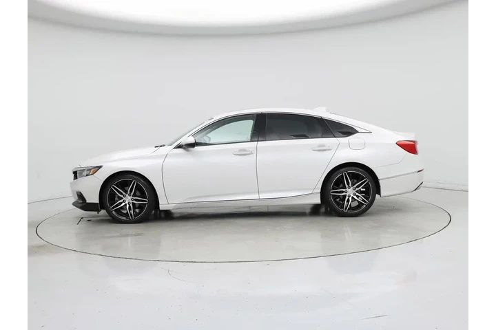 $31998 : Honda Accord 2022 Touring 4d image 3