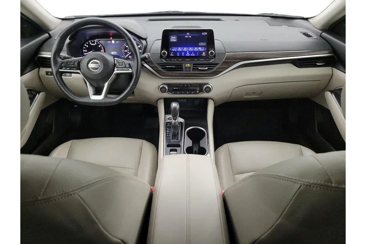 $20998 : Nissan Altima 2020 2.5 SL 4d image 9