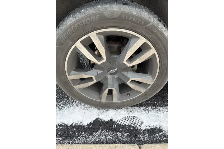 $28691 : Chevrolet Suburban 2019 4x4 image 8