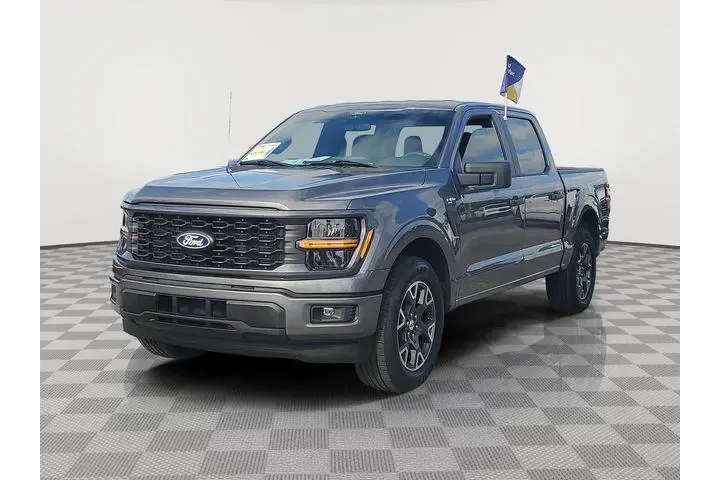 $39599 : Ford F-150 2025 4x2 STX 4dr image 2