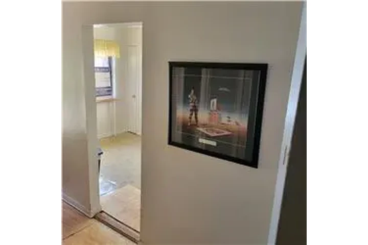 $1000 : Rental property with 2 bedro image 7