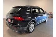 $14872 : Volkswagen Tiguan 2020 S 4dr thumbnail