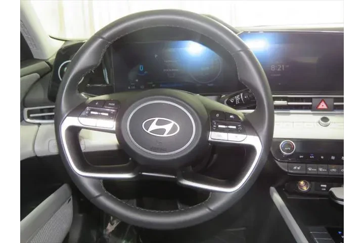 $25105 : Hyundai ELANTRA Hybrid 2025 image 10