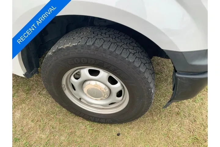 $27855 : Ford F-150 2020 4x4 XL 2dr R image 4