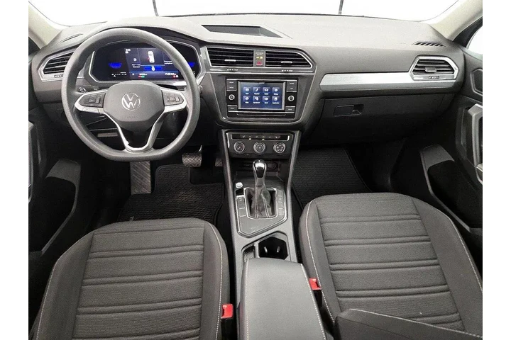 $19998 : Volkswagen Tiguan 2022 S 4dr image 9