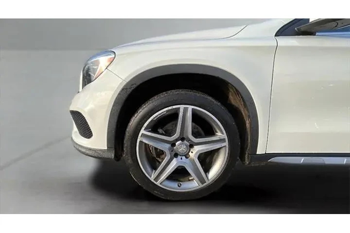 $10233 : Mercedes-Benz GLA 2015 AWD G image 9