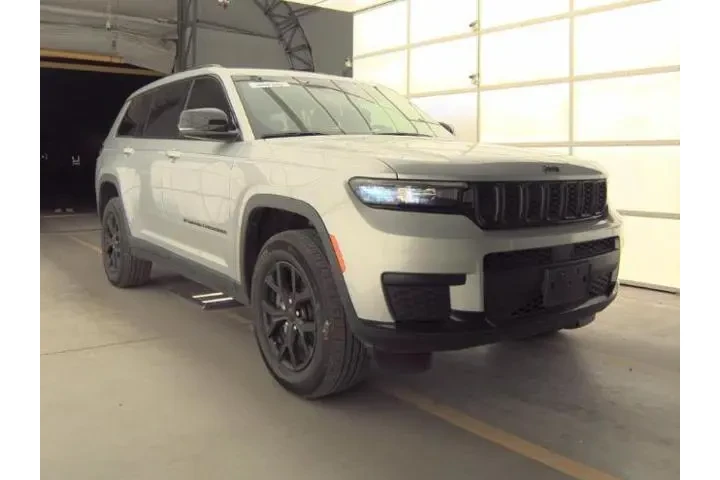 $33714 : Jeep Grand Cherokee L 2024 4 image 1