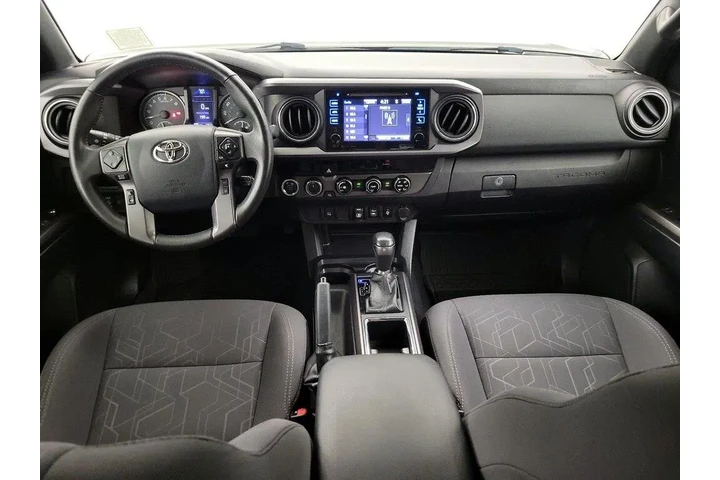 $32998 : Toyota Tacoma 2018 4x4 SR5 V image 9