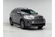 Toyota Highlander 2019 XLE 4