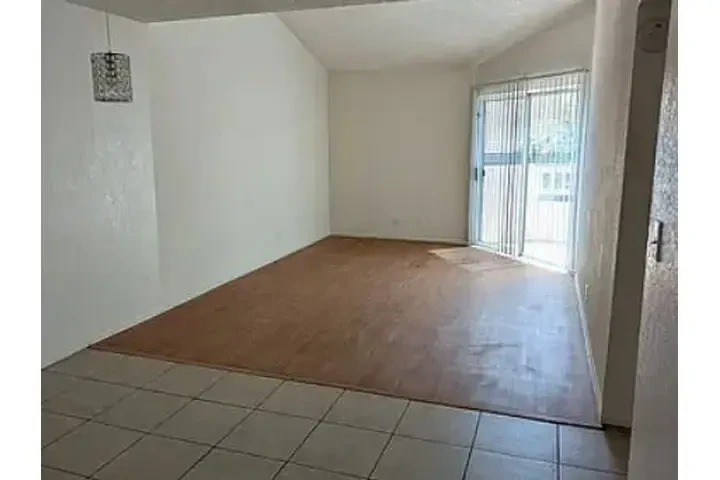 ANAHEIM APARTAMENTO MODERNO image 3