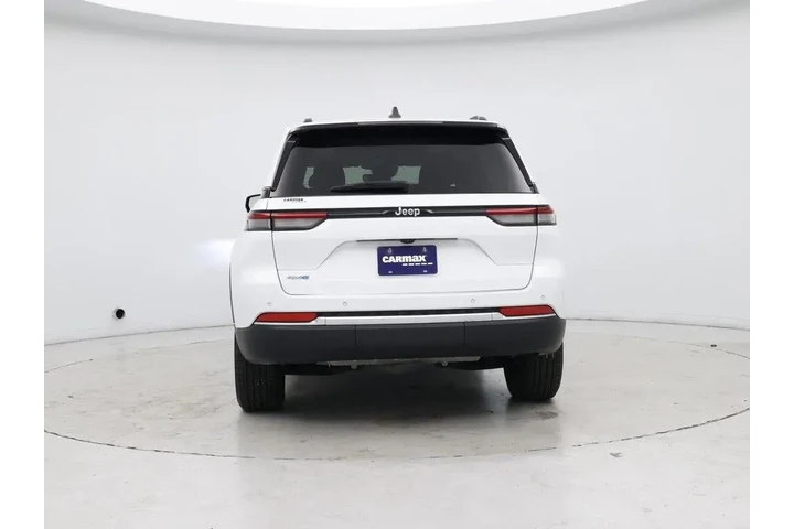 $30998 : Jeep Grand Cherokee 2023 4x4 image 6