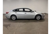$11985 : Toyota Avalon Hybrid 2013 Li thumbnail