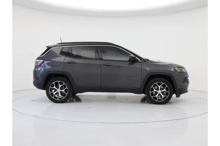 $25998 : Jeep Compass 2024 4x4 Limite image 7