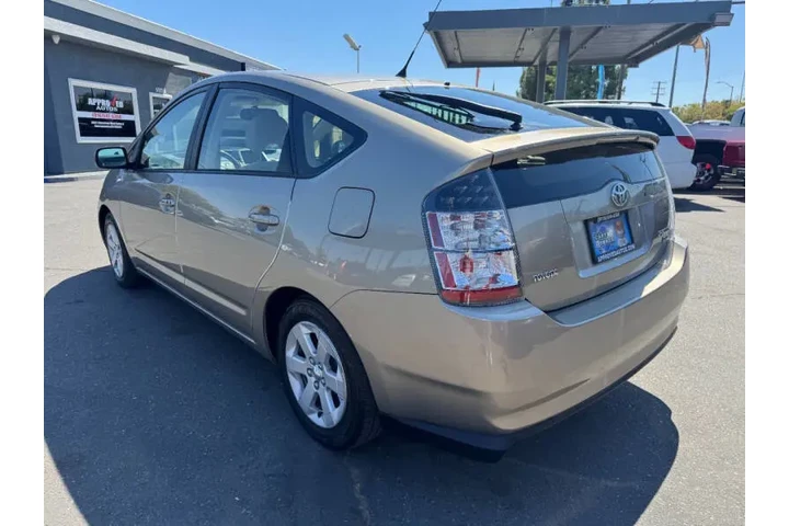 $6998 : 2004 Prius image 7