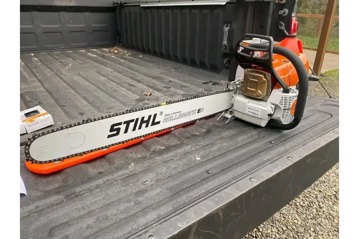 $250 : Chainsaws For Sale image 7