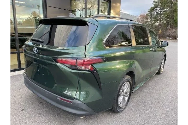 $35250 : Toyota Sienna 2021 AWD XLE 7 image 6
