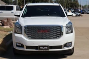 $37998 : 2019 Yukon Denali thumbnail